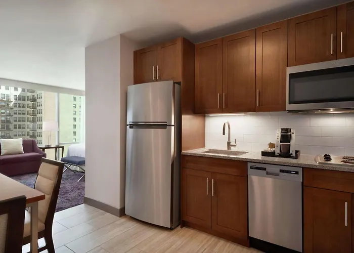 Hotel Homewood By Hilton Downtown South Loop Chicago