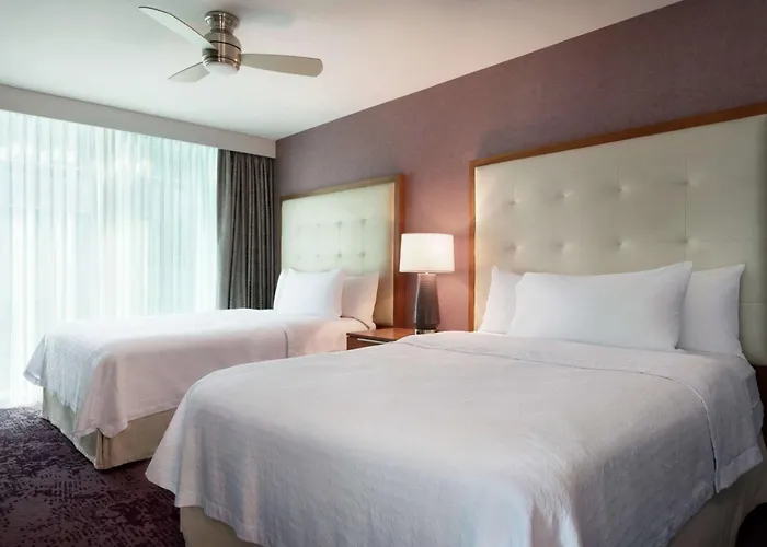 Homewood By Hilton Downtown South Loop 3*