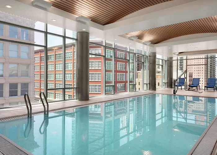 Homewood By Hilton Downtown South Loop 3*