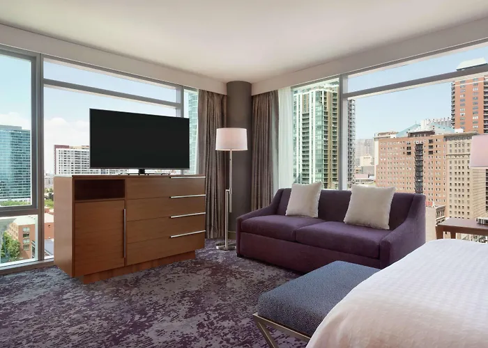 Homewood By Hilton Downtown South Loop 3*